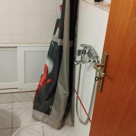 Apartment In The Center Of Aigio F 외부 사진
