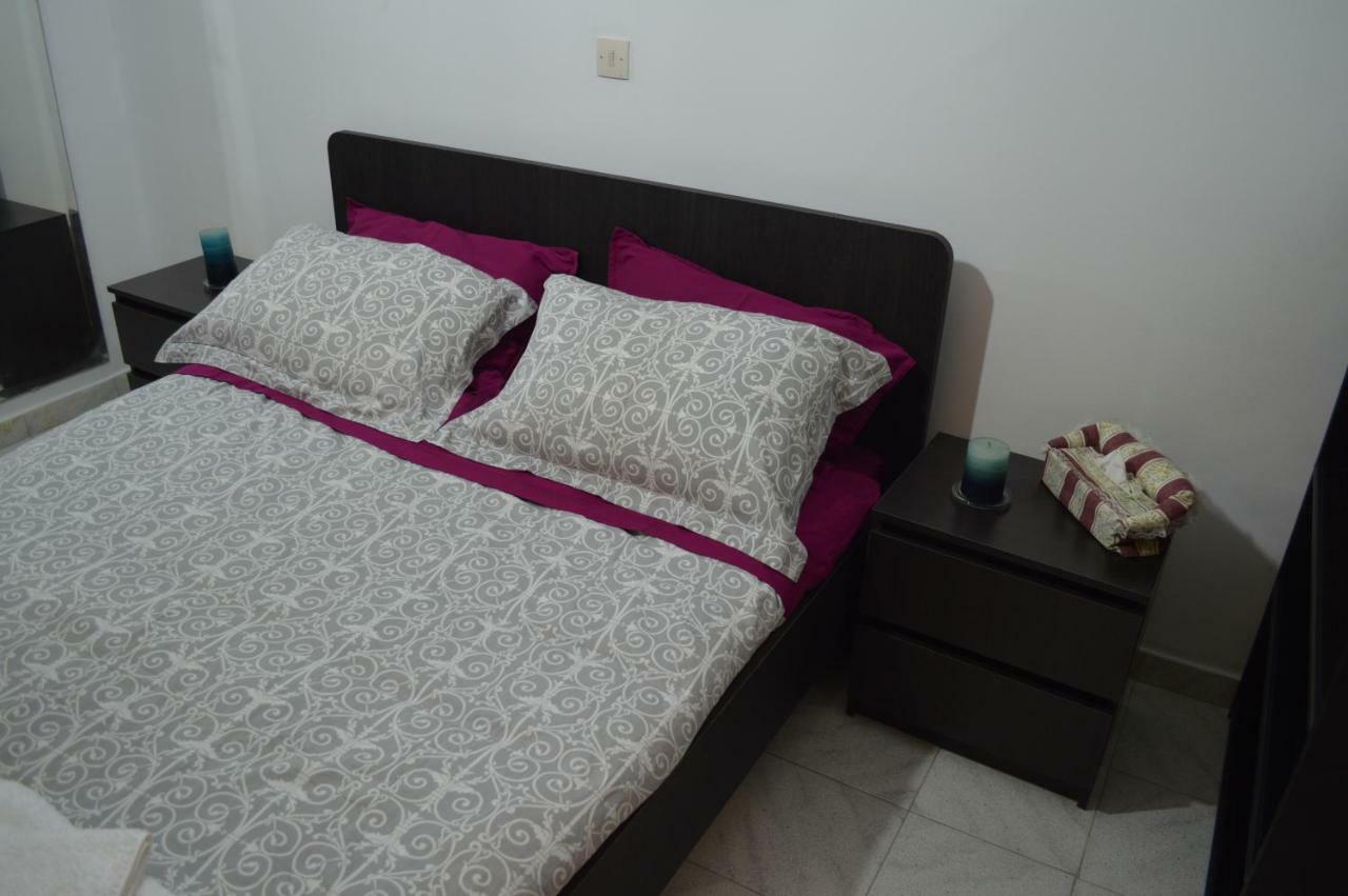 Apartment In The Center Of Aigio F 외부 사진