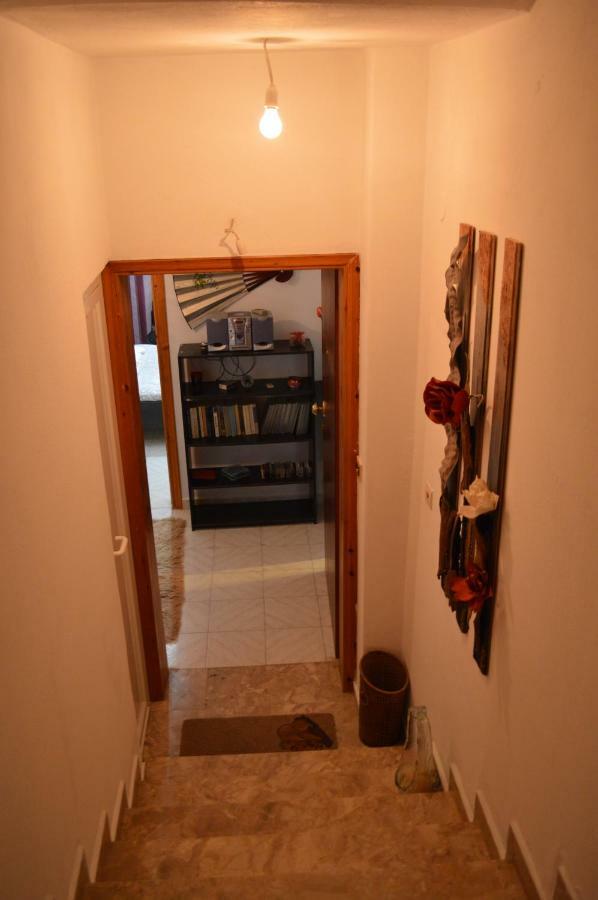 Apartment In The Center Of Aigio F 외부 사진
