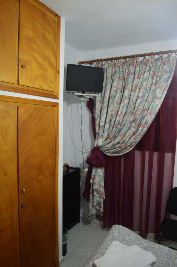 Apartment In The Center Of Aigio F 외부 사진